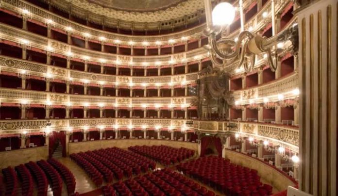 San Carlo Theatre Naples what to see